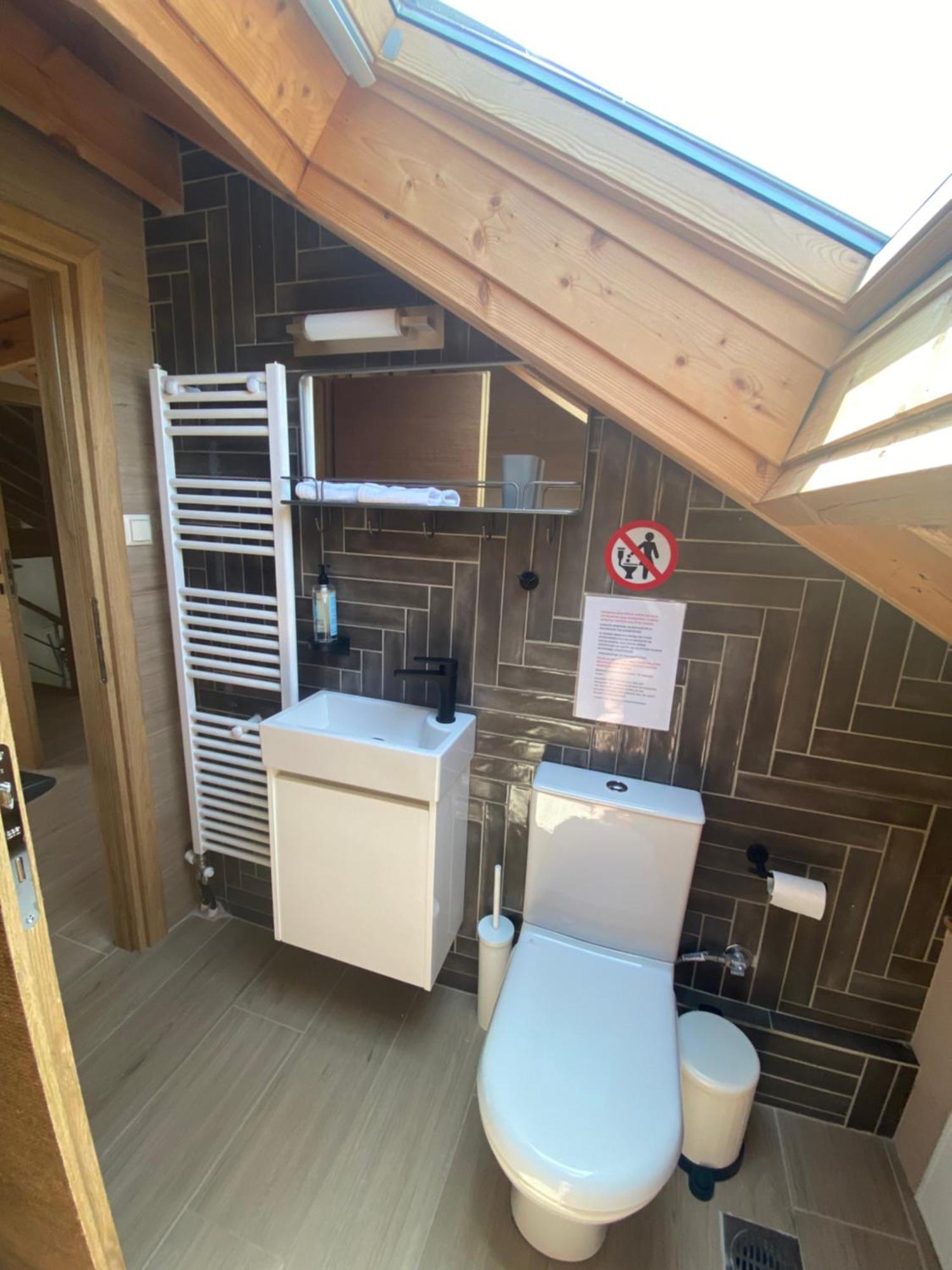 Aristi Boutique Stonehouse With Attic Lejlighed Eksteriør billede